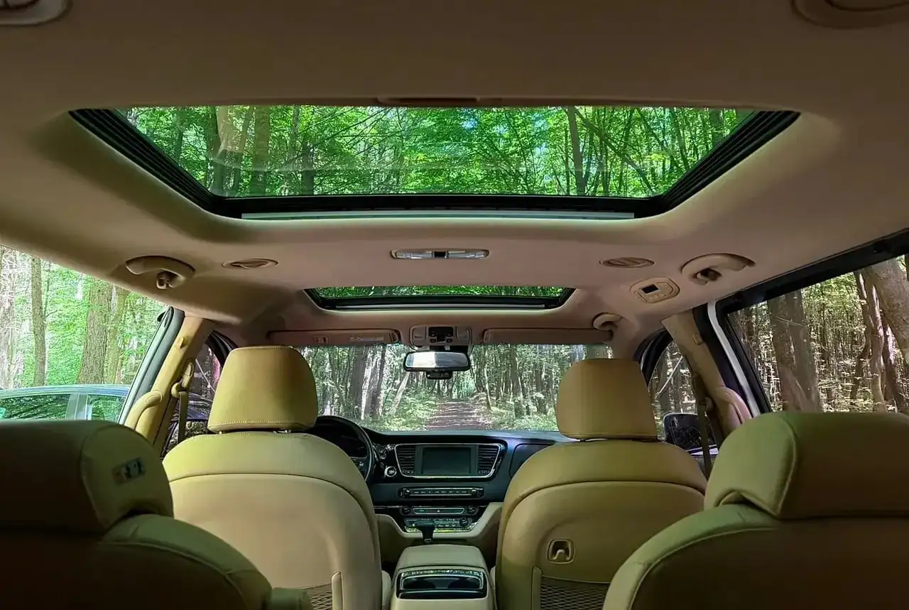 Kia Carnival 2.2 дизель - Авто в Магнитогорск