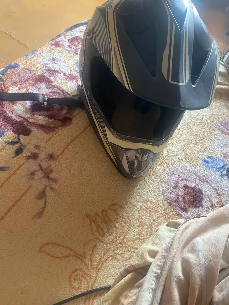 Продам шлем - Авто в Магнитогорск