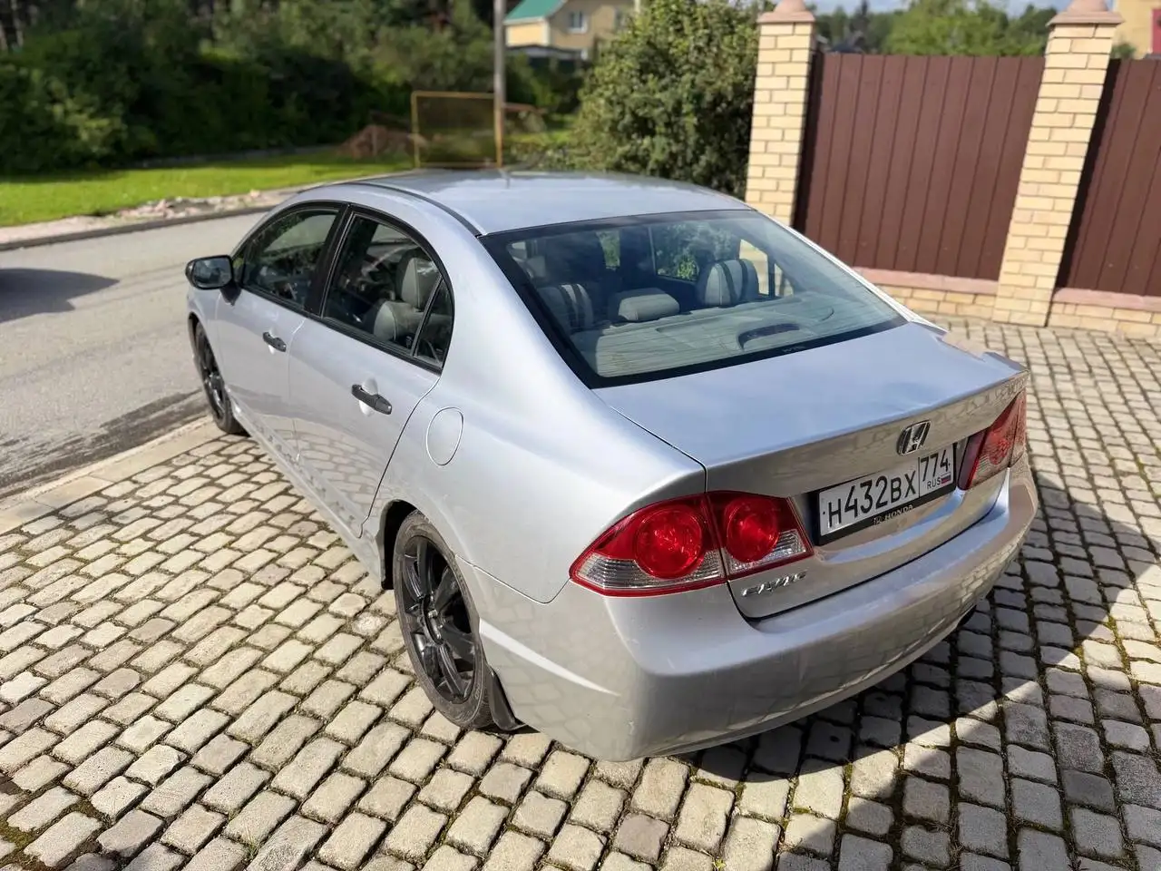 Honda Civic 2007 года 1.8 MT — собственник - Honda Civic (Авто) в Златоуст