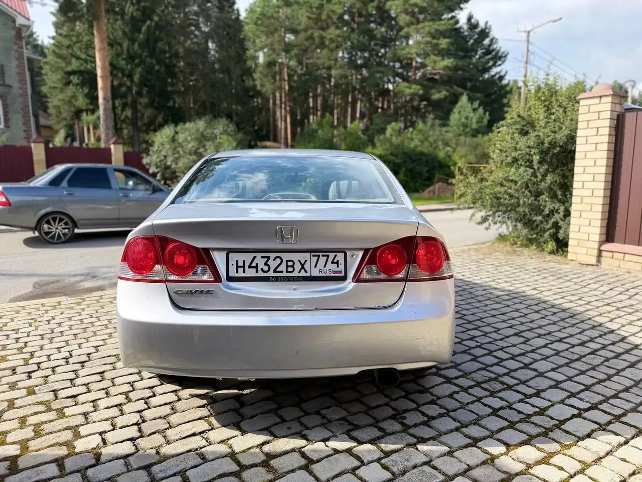 Honda Civic 2007 года 1.8 MT — собственник - Honda Civic (Авто) в Златоуст