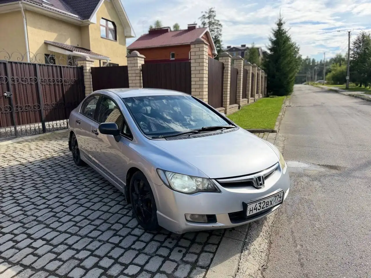 Honda Civic 2007 года 1.8 MT — собственник - Honda Civic (Авто) в Златоуст