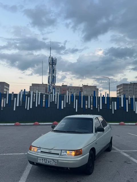 ВАЗ 2110 2000 года - Двигатели и трансмиссии в Магнитогорск