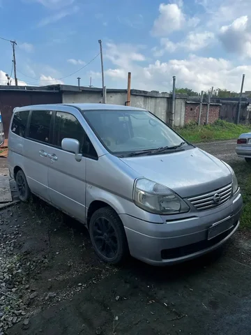 Nissan Serena 2.0 CVT 2003 года - ГАЗ 2410 в Магнитогорск