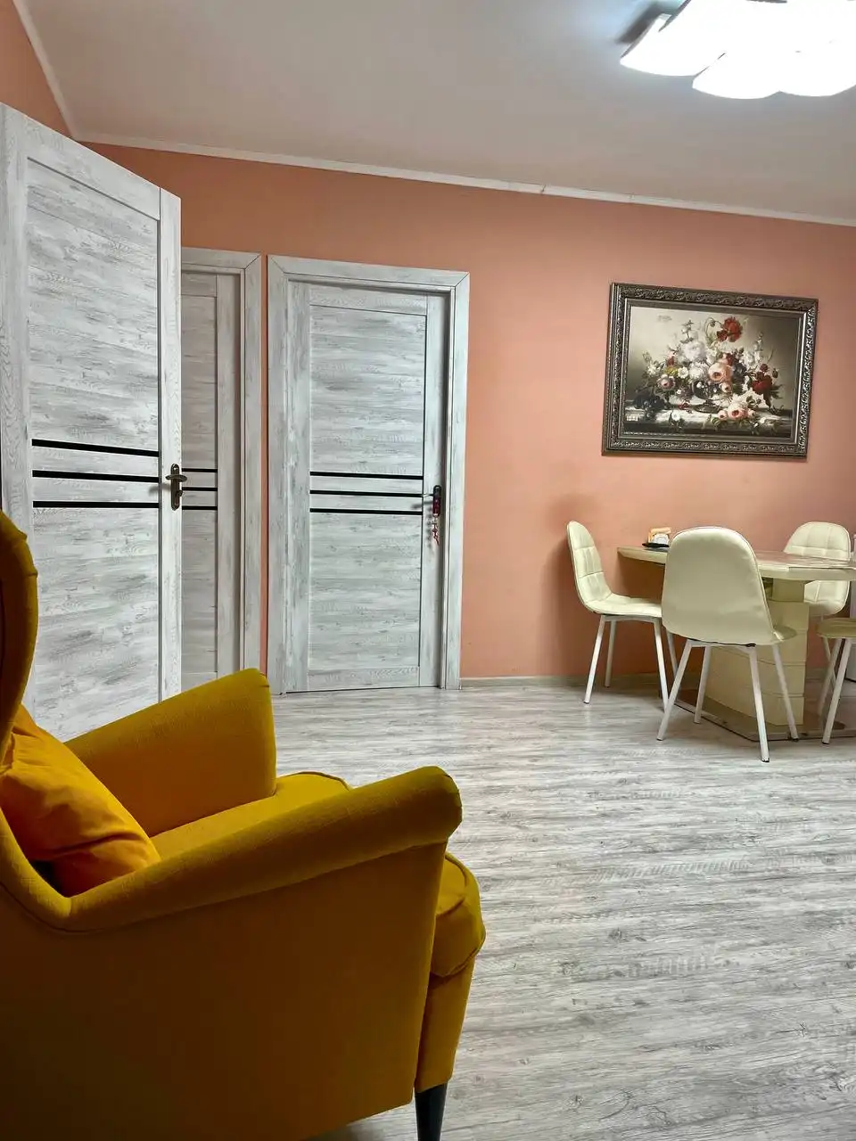 Продажа 2-этажного дома в Абхазии, 5 минут до моря