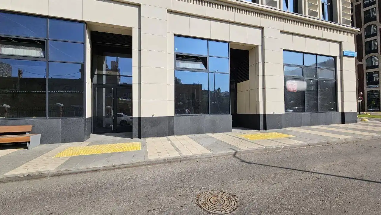 Аренда углового помещения в ЖК Серебряный Фонтан - Коммерческая (Недвижимость) в Москва