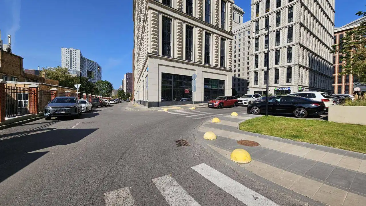 Аренда углового помещения в ЖК Серебряный Фонтан - Коммерческая (Недвижимость) в Москва