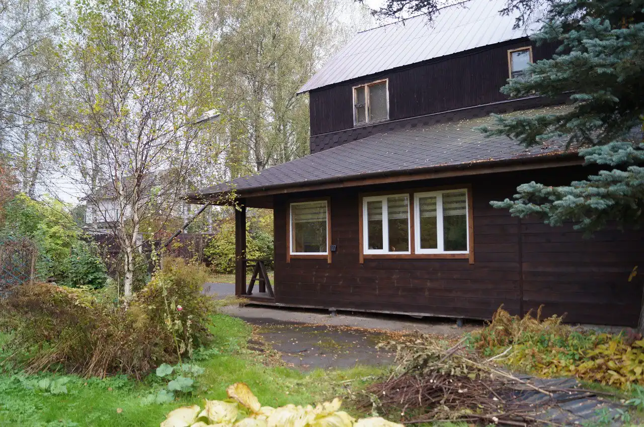 Продажа дома 500 кв. м на участке 27,8 соток в селе Уборы - Дом (Недвижимость) в Уборы