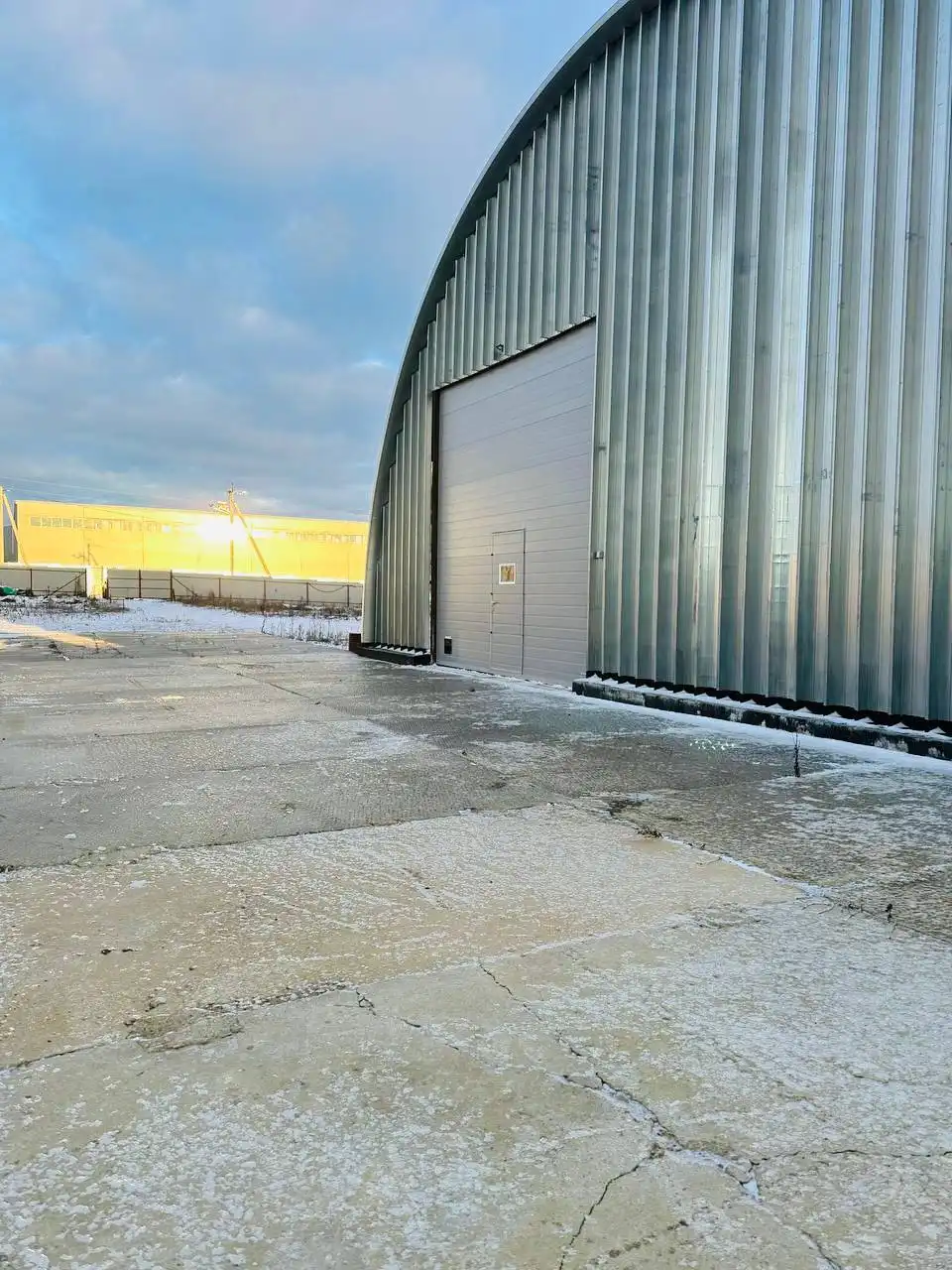 Новый теплый готовый склад в Домодедово - Коммерческая (Недвижимость) в Домодедово