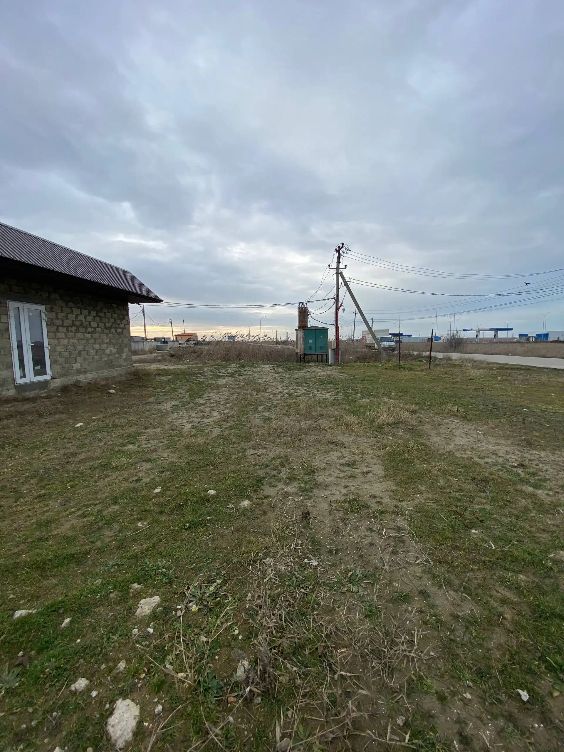 Участок под коммерцию в Темрюке, Краснодарский край - Коммерческая недвижимость (Недвижимость) в Темрюк