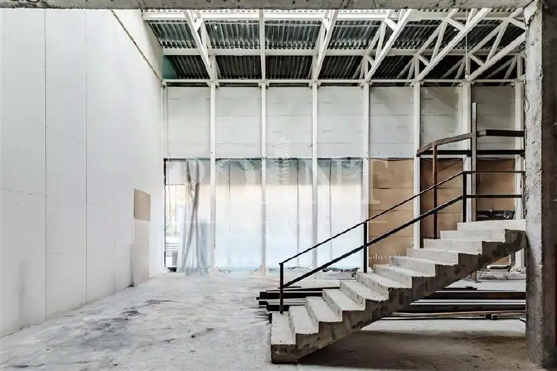 Аренда двухуровневого ПСН с витринными окнами в ЦАО - Коммерческая недвижимость (Недвижимость) в Москва