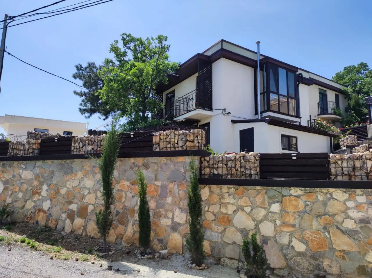 Дом 2 этажа 115 м2 участок 2.75 сотки в Гаспре - Дома (Недвижимость) в Гаспра