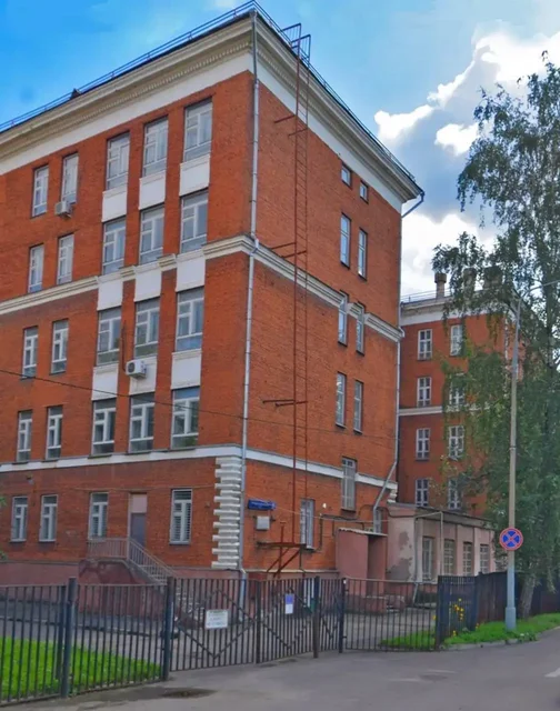 Аренда отдельно стоящего здания бывшего университета - частное объявление в Москва