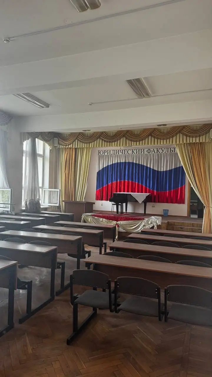 Аренда отдельно стоящего здания бывшего университета - Коммерческая недвижимость (Недвижимость) в Москва