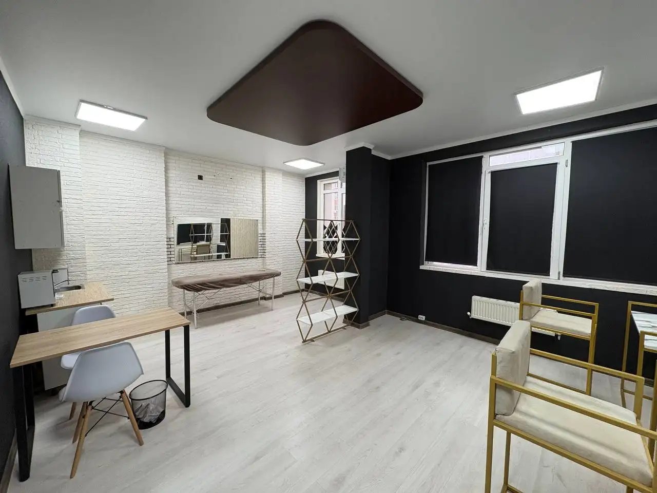 Продажа коммерческого помещения 24.5 кв.м на Домбайской - Коммерческая недвижимость (Недвижимость) в Москва