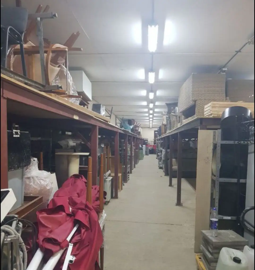 Продажа земельного участка промышленного назначения с двумя складами в Поярково - Коммерческая недвижимость (Недвижимость) в Москва