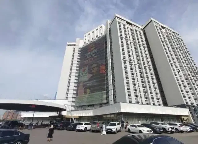 Продажа банного комплекса Хурма с арендатором в Москве - Склад в Москва