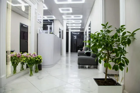 Аренда помещения 490 м² в центре Москвы - Парковка/Машиноместо в Москва