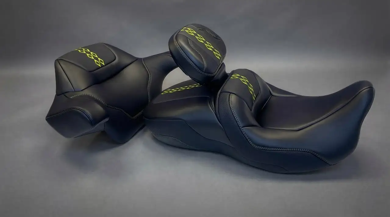 Услуги по доработке и восстановлению мотоциклетных сидений в Москве - Автоуслуги (Услуги) в Москва