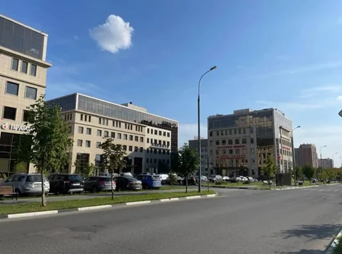 Аренда офиса в бизнес-парке Гринвуд в Москве - Парковка/гараж в Москва