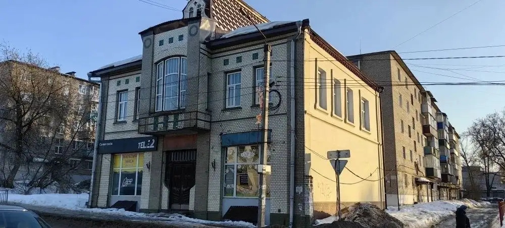 Продажа двухэтажного кирпичного здания памятника архитектуры в Кимрах - Коммерческая (Недвижимость) в Кимры