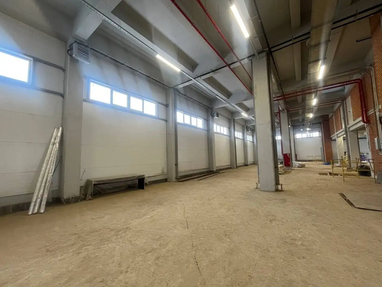 Аренда/продажа Light Industrial 1013 и 870 м², Рогачёвское шоссе - Коммерческая недвижимость (Недвижимость) в Москва