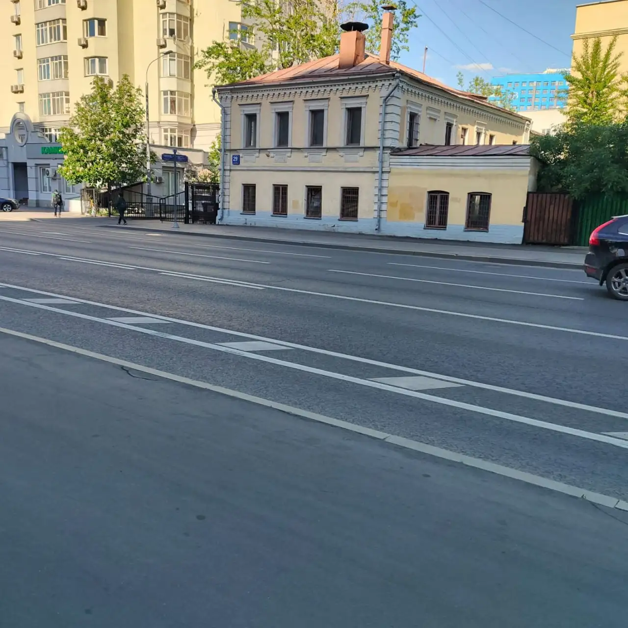 Продажа отдельно стоящего здания на Люсиновской улице - Коммерческая недвижимость (Недвижимость) в Москва