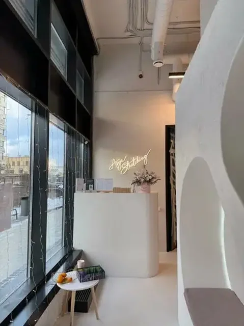 Продажа торгового помещения в ЖК «LIFE Варшавская» с арендатором - Аренда в Москва