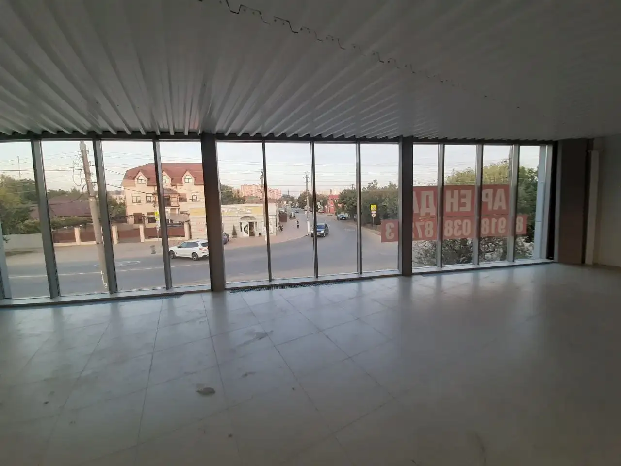 Продажа двухэтажного здания под коммерцию, 495 м², г. Краснодар - Коммерческая (Недвижимость) в Краснодар