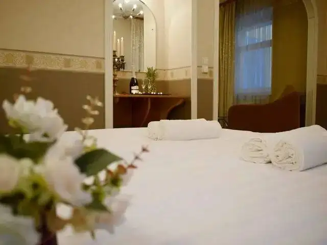 Продается отдельно стоящее здание с отелем 3* в Санкт-Петербурге - Коммерческая недвижимость (Недвижимость) в Санкт-Петербург