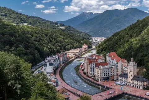 Продажа действующих отелей в Горной Олимпийской деревне (Сочи, Красная Поляна/Роза Хутор) - Недвижимость в Сочи