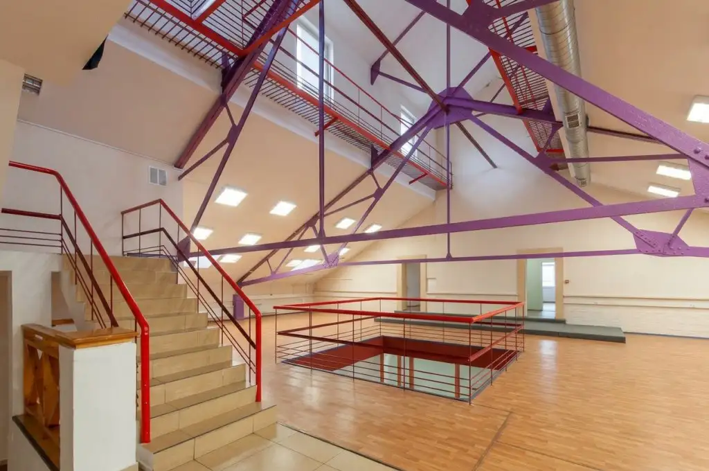 Продажа отреставрированного здания 1200 м² в Москве - Коммерческая (Недвижимость) в Москва