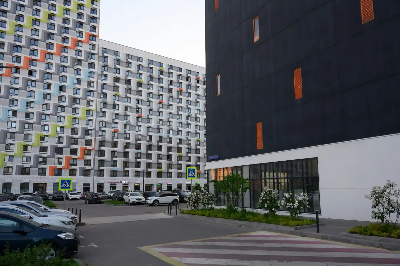 Продажа углового коммерческого помещения в ЖК Римского-Корсакова - Коммерческая недвижимость (Недвижимость) в Москва