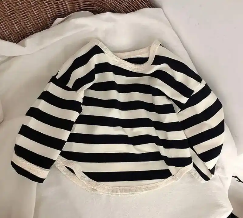 Продажа детских вещей и велосипеда