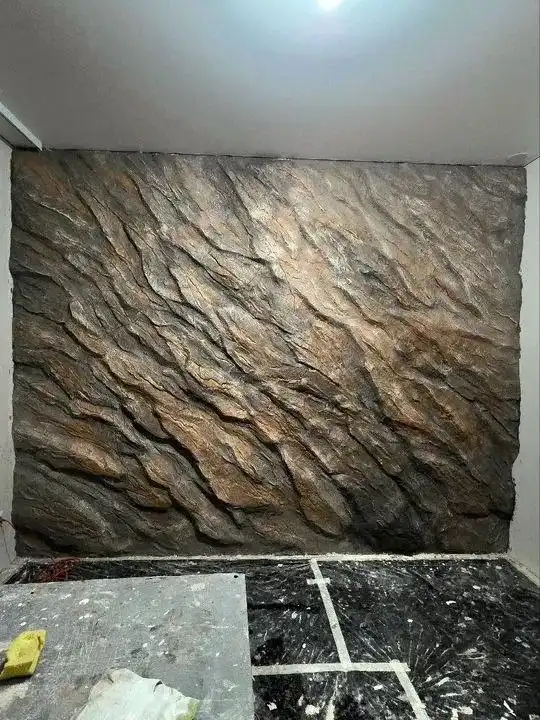 Декоративные скалы и каменные стены ручной работы