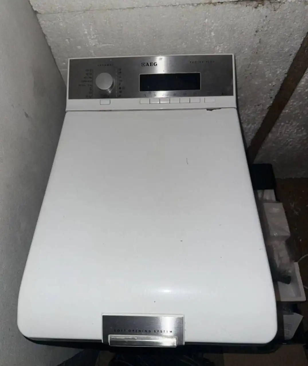 Продажа французской стиральной машинки под ремонт