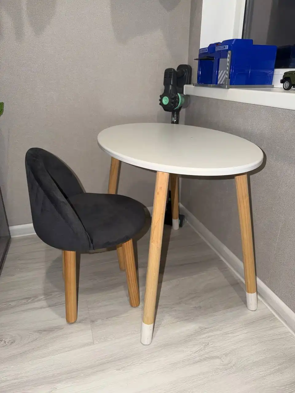 Продам стол и стул