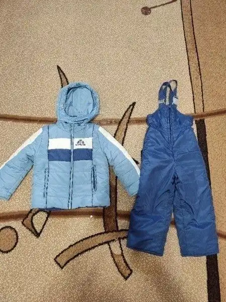 Зимний костюм для мальчика с шапкой