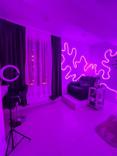 Сдам в аренду место мастера по наращиванию/ламинированию ресниц - Услуги в Симферополь