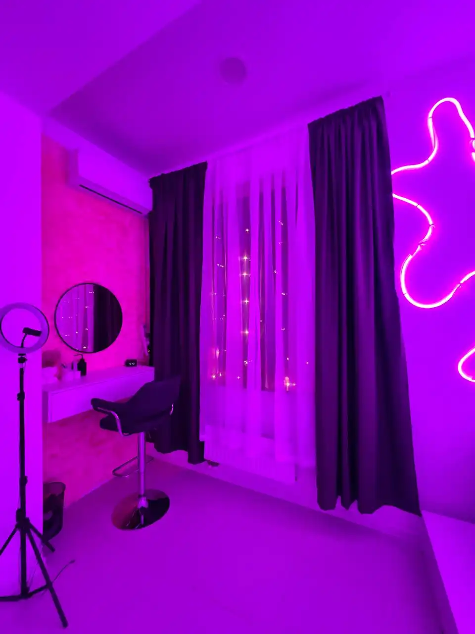 Сдам в аренду место мастера по наращиванию/ламинированию ресниц