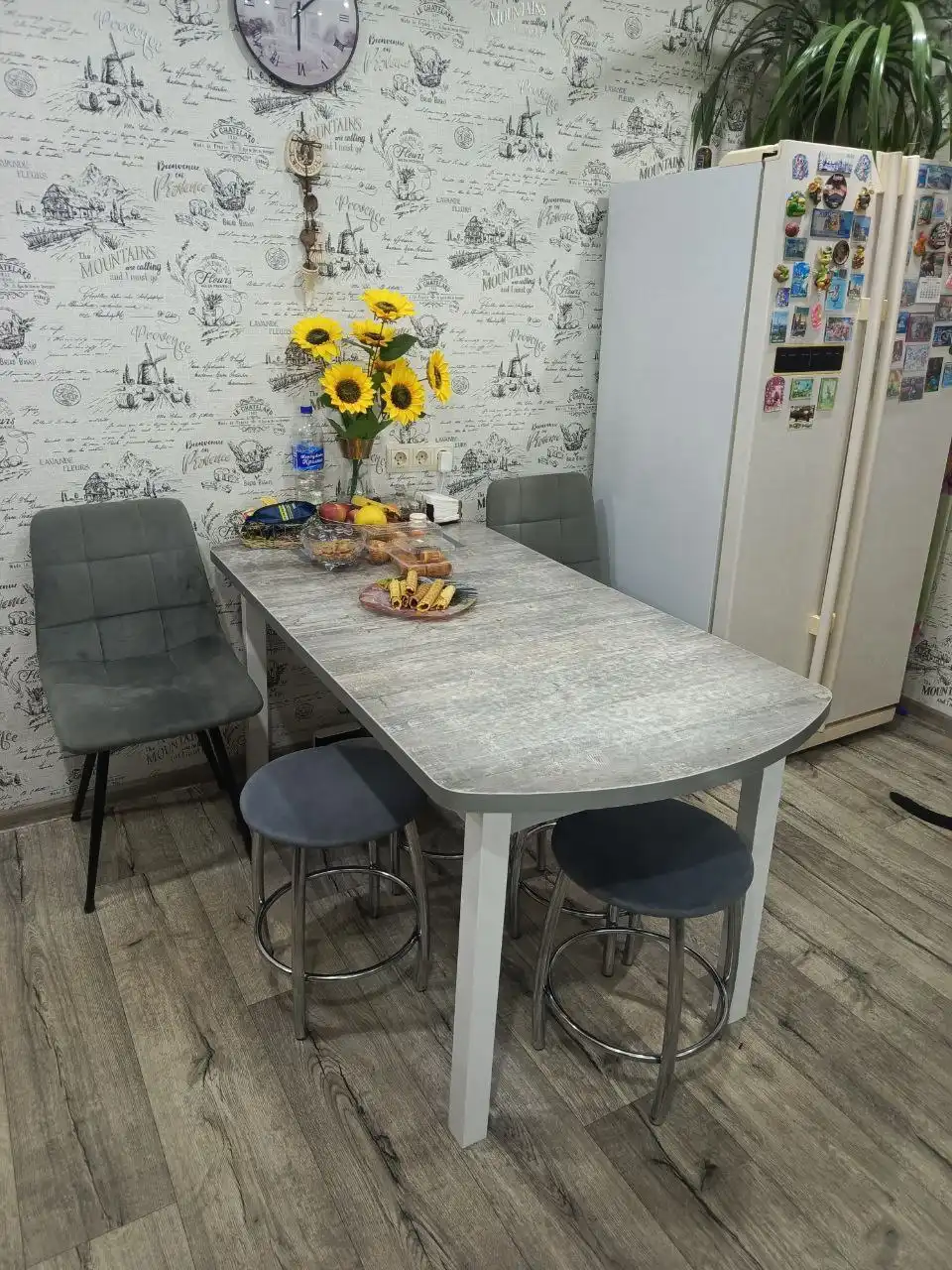 Стол кухонный раскладной - Мебель (Для дома и дачи) в Симферополь