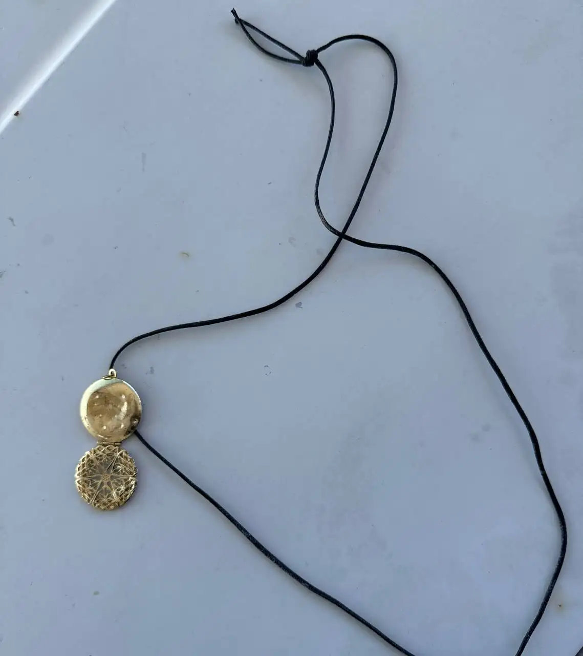 Найдено около дома в Симферополе - Барахолка в Симферополь