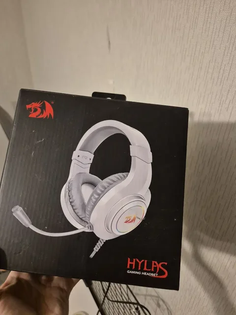 Продажа аксессуаров для компьютера - Электроника в Симферополь