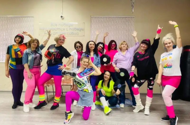 Тренировки по зумбе в формате вечеринки - Фитнес и танцы (Услуги) в Симферополь