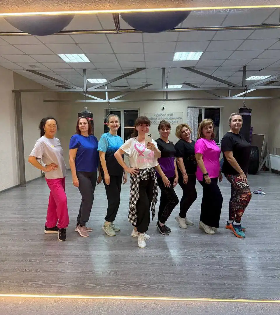 Тренировки по зумбе в формате вечеринки - Фитнес и танцы (Услуги) в Симферополь