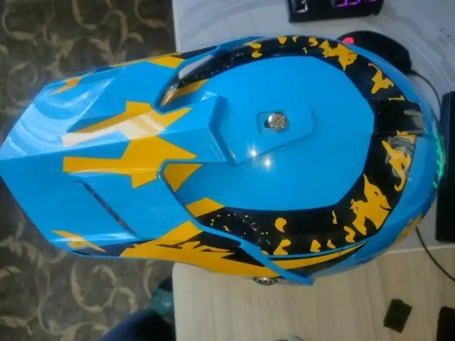 Продам кроссовый шлем Racer с очками - Мотоэкипировка (Хобби и отдых) в Симферополь