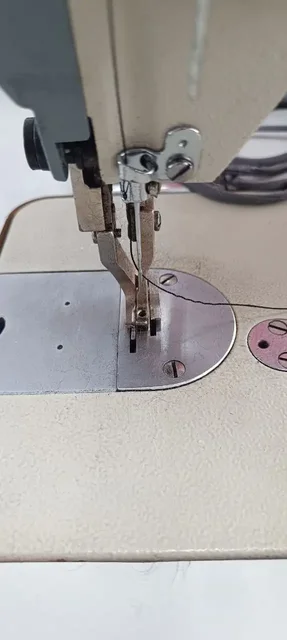 Промышленная швейная машина для тяжёлых тканей - Швейное оборудование в Симферополь