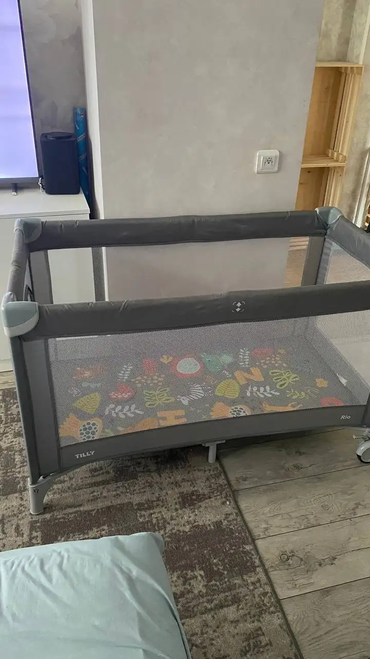 Продам в идеальном состоянии - Барахолка в Симферополь