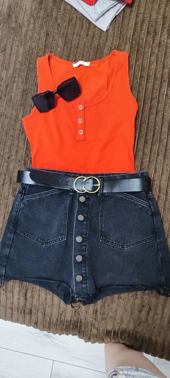 Продажа товара в отличном состоянии - Барахолка в Симферополь