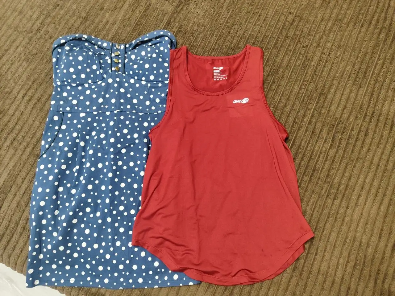 Продажа товара в отличном состоянии - Барахолка в Симферополь