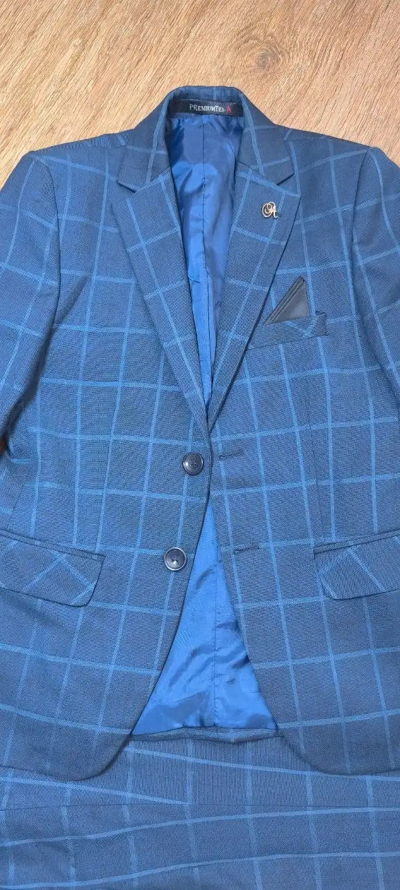 Костюмы тройки для мальчика 8-11 лет - Детская одежда (Одежда) в Симферополь